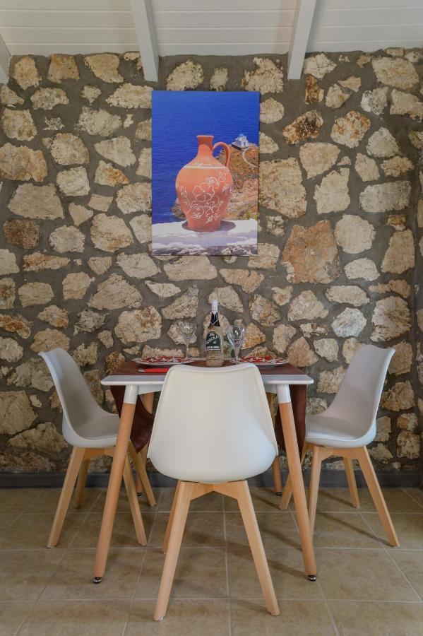Sofias Cottage Razata Argostoli エクステリア 写真