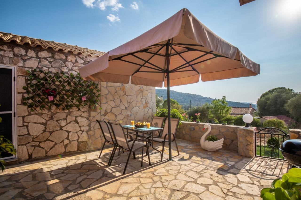 Sofias Cottage Razata Argostoli エクステリア 写真